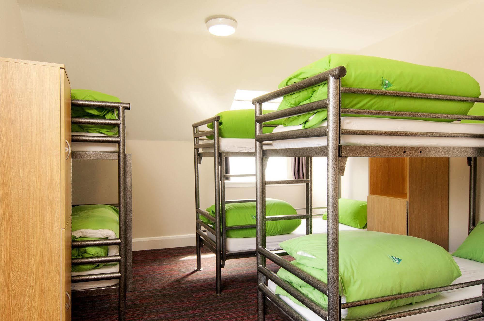 Hostel Yha
